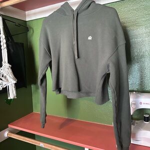Stylish Olive Green Cropped Hoodie